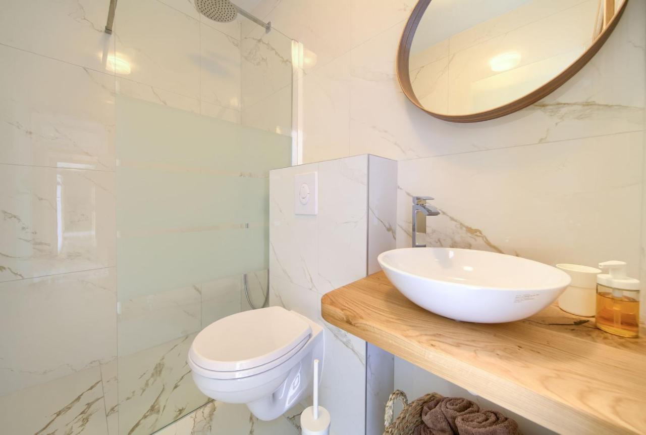 Villa Rossa Zupanje Ngoại thất bức ảnh