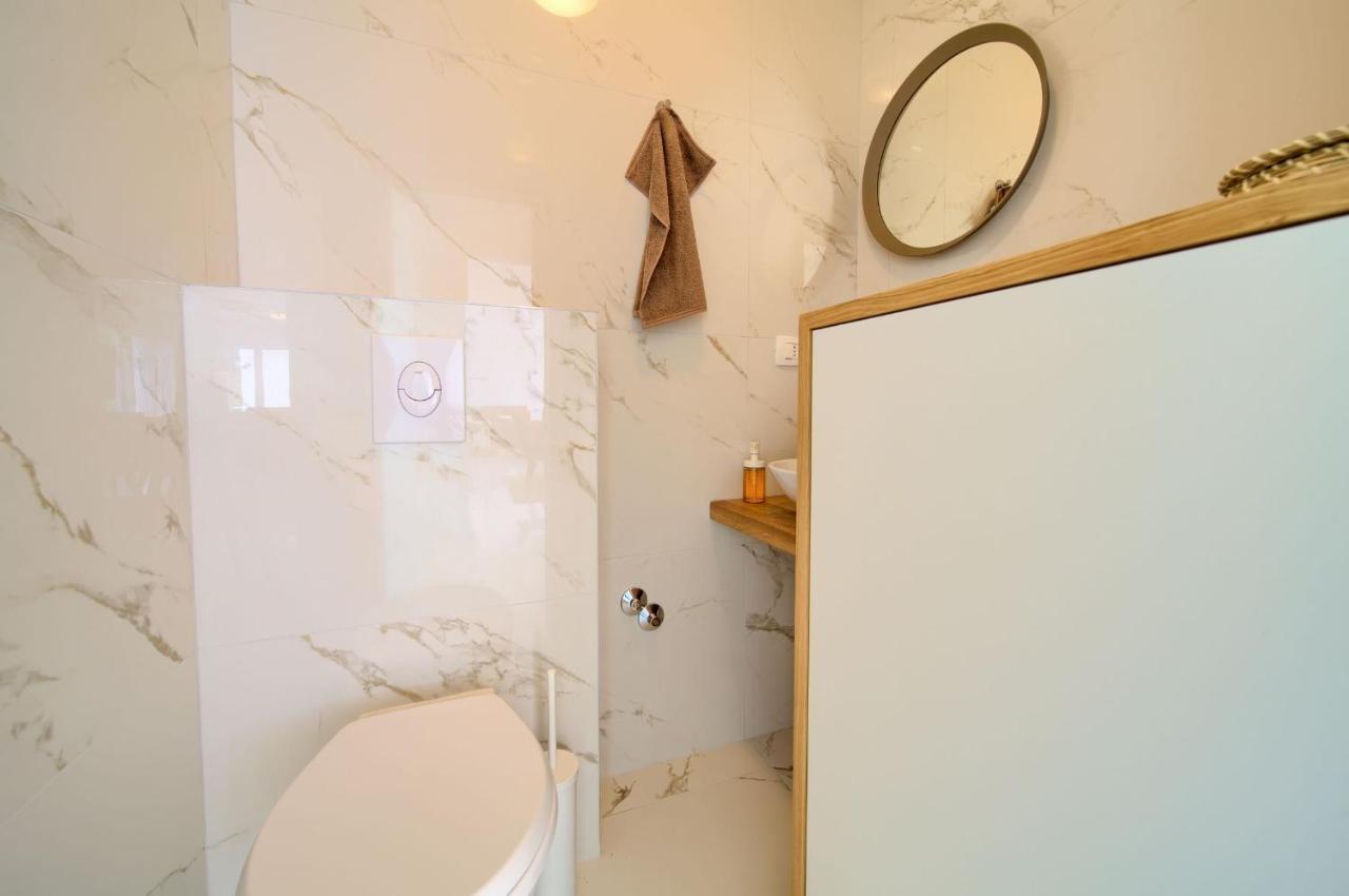 Villa Rossa Zupanje Ngoại thất bức ảnh