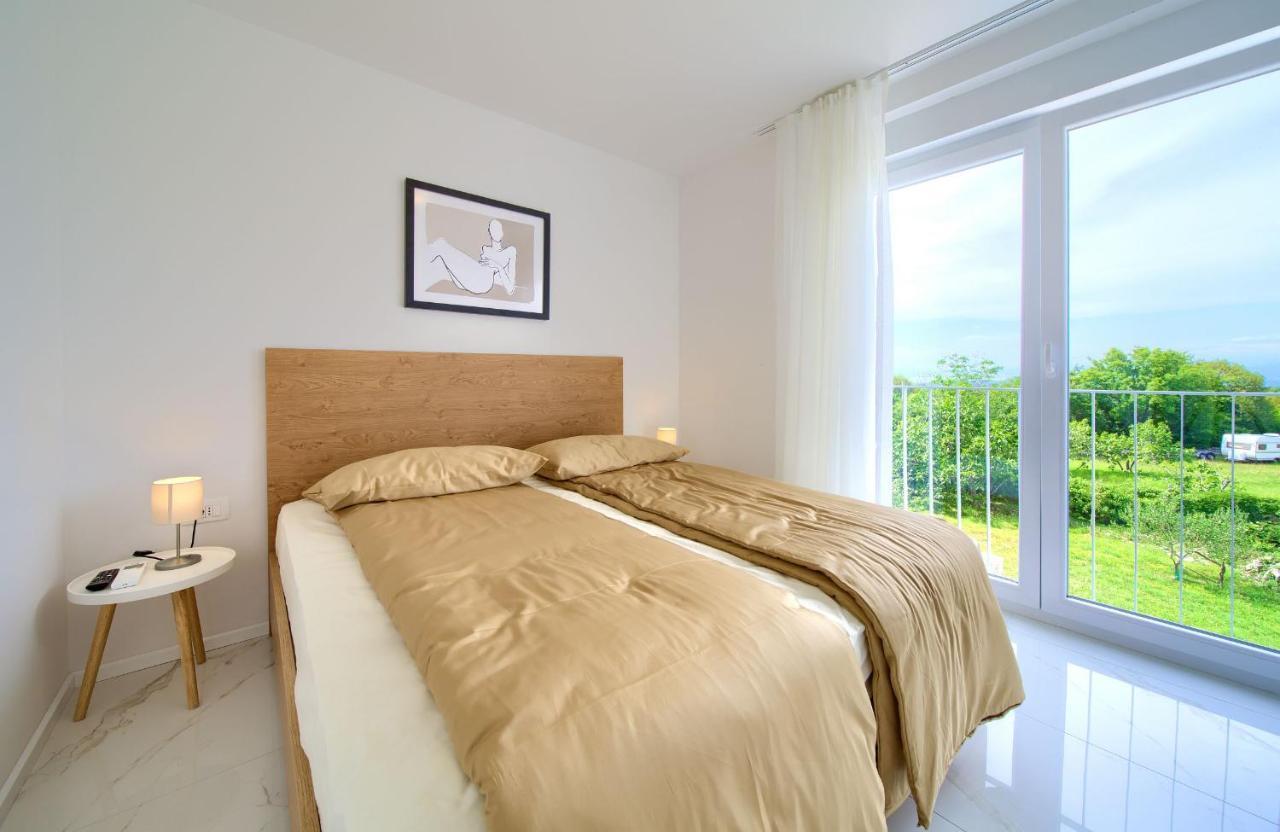 Villa Rossa Zupanje Ngoại thất bức ảnh